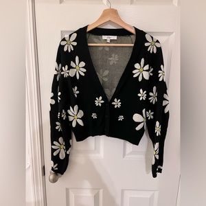 Women black cardigan with daisy pattern